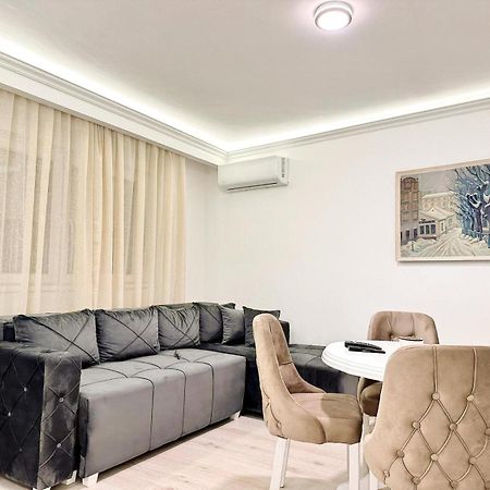 Modern Central Apartments Renovated Βελιγράδι Εξωτερικό φωτογραφία