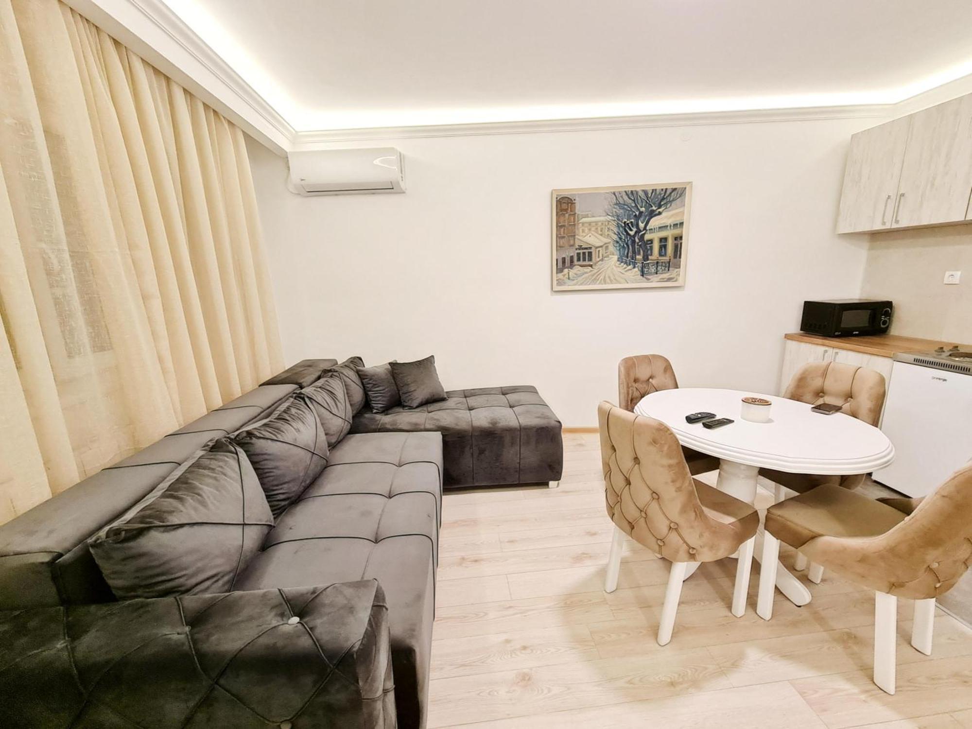 Modern Central Apartments Renovated Βελιγράδι Εξωτερικό φωτογραφία